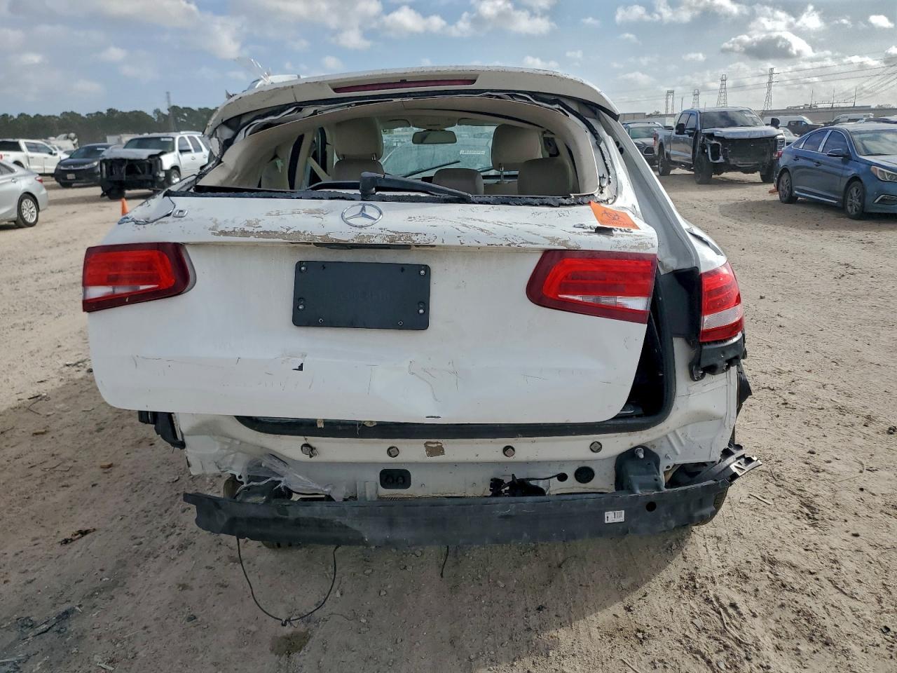 2017 Mercedes-Benz Glc 300 4Matic - zdjęcie 6