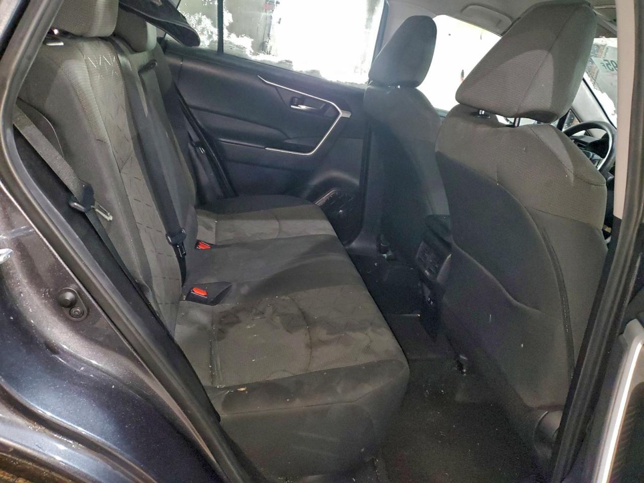 2021 Toyota Rav4 Xle - zdjęcie 10