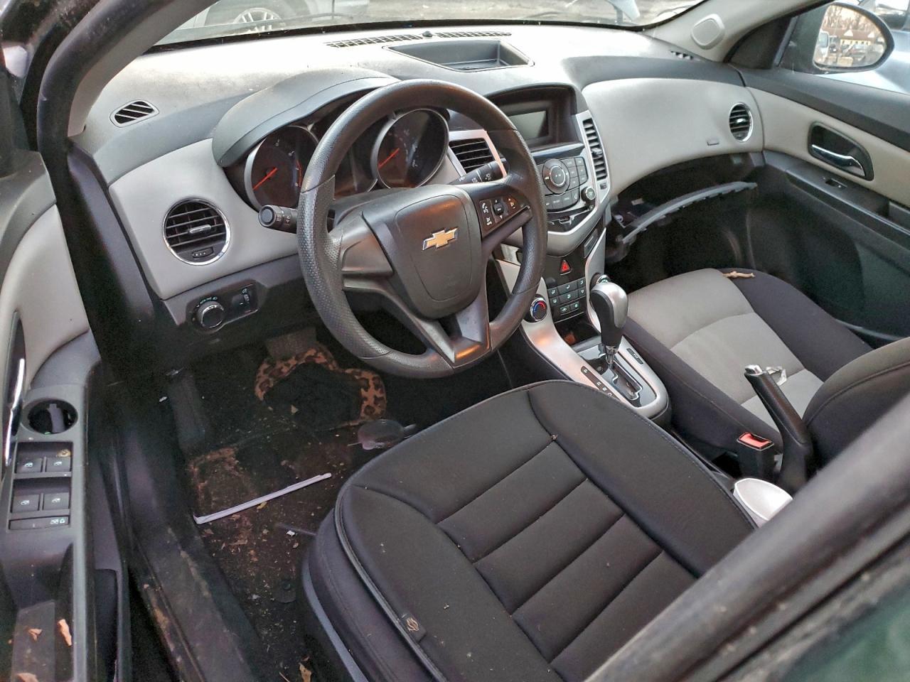 2014 Chevrolet Cruze - zdjęcie 8