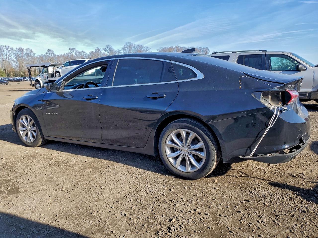 2020 Chevrolet Malibu Lt - zdjęcie 2