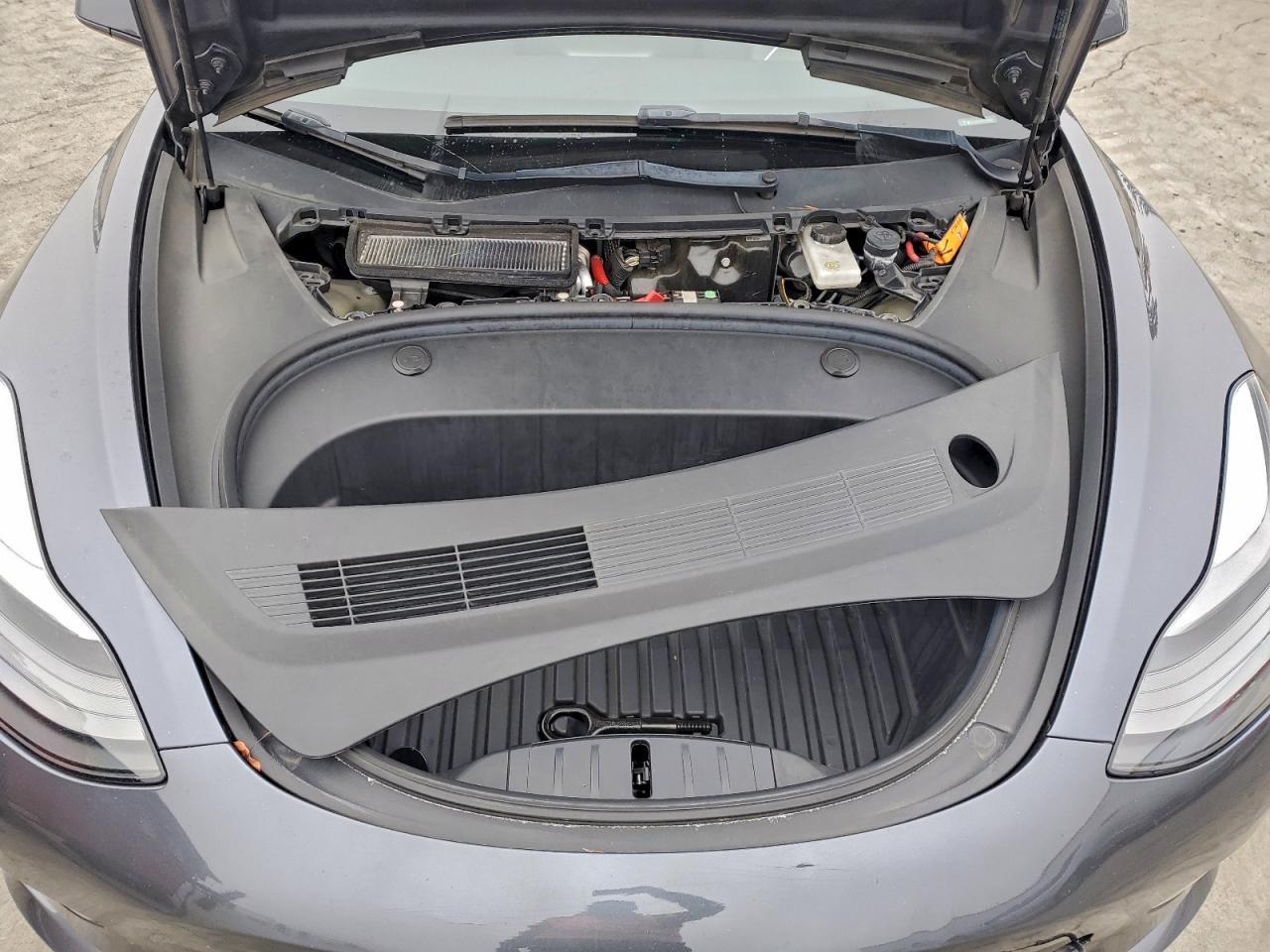 2023 Tesla 3 - zdjęcie 11