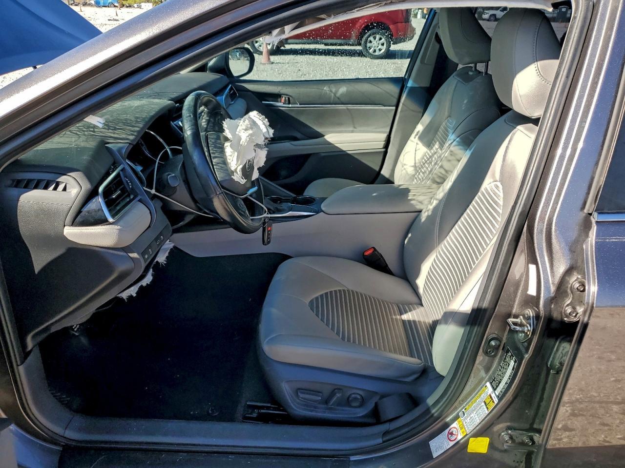 2018 Toyota Camry Se - zdjęcie 7