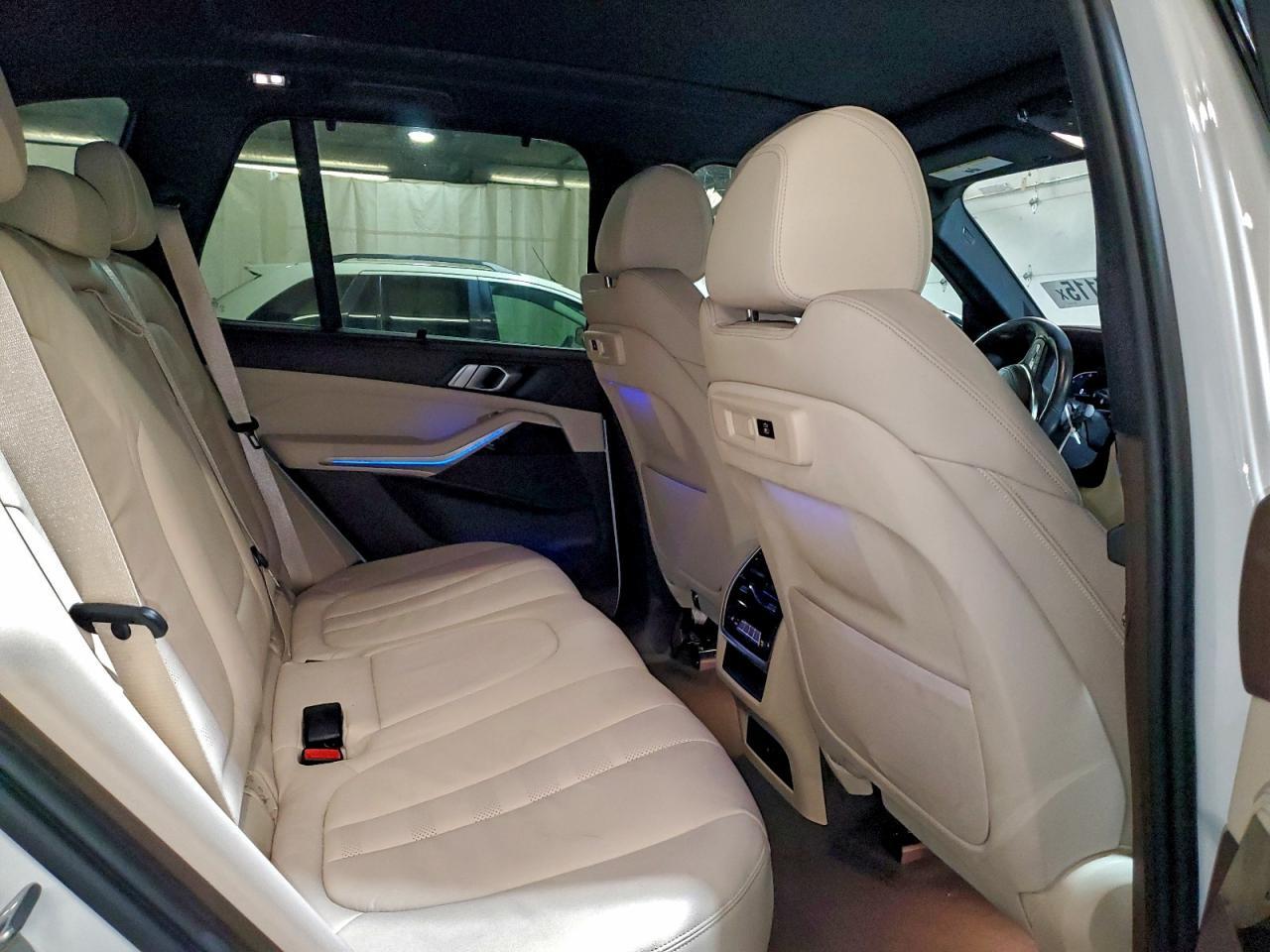 2019 BMW X5 xDrive40I - zdjęcie 11