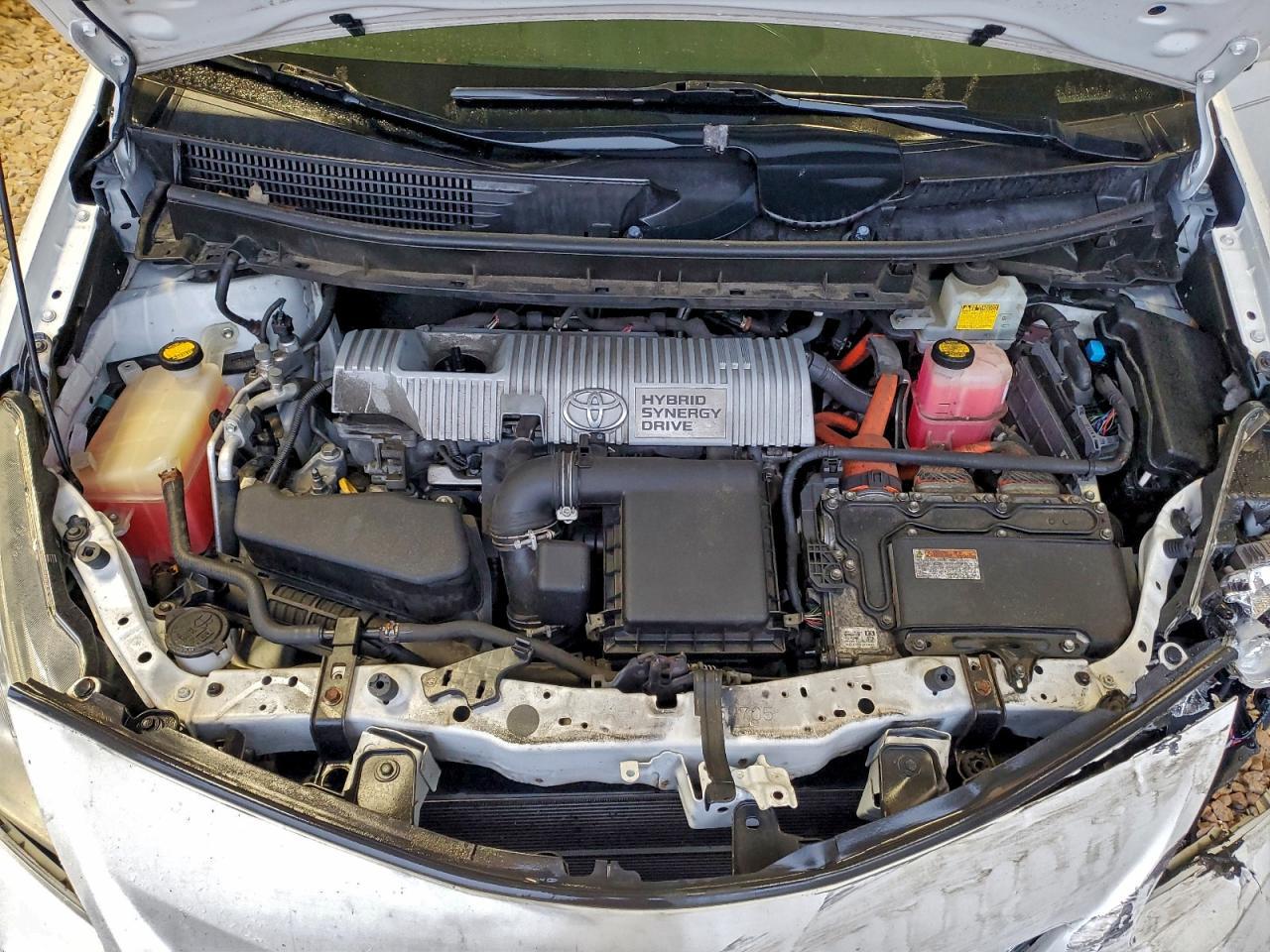 2013 Toyota Prius V - zdjęcie 11