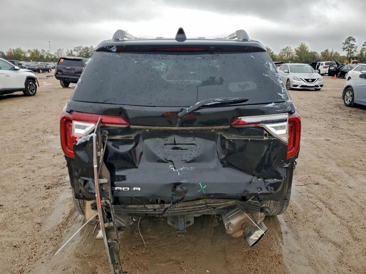 2020 GMC Acadia Denali - zdjęcie 6