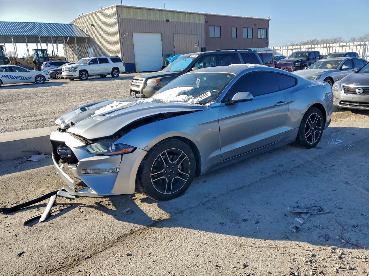 2020 Ford Mustang - zdjęcie główne
