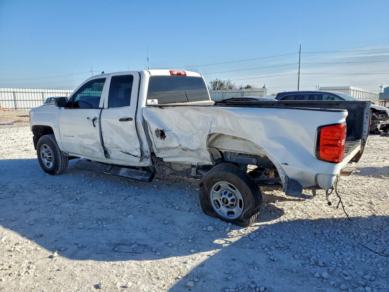 2016 Chevrolet Silverado C2500 Heavy Duty - zdjęcie 2