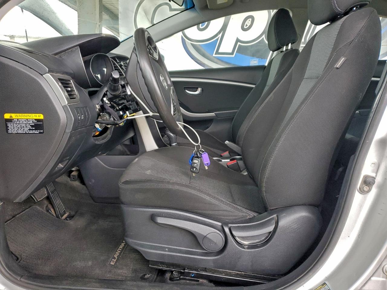 2016 Hyundai Elantra Gt - zdjęcie 7