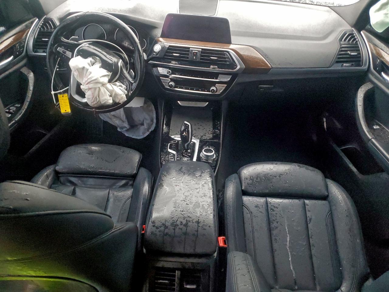 2021 BMW X3 xDrive30I - zdjęcie 8