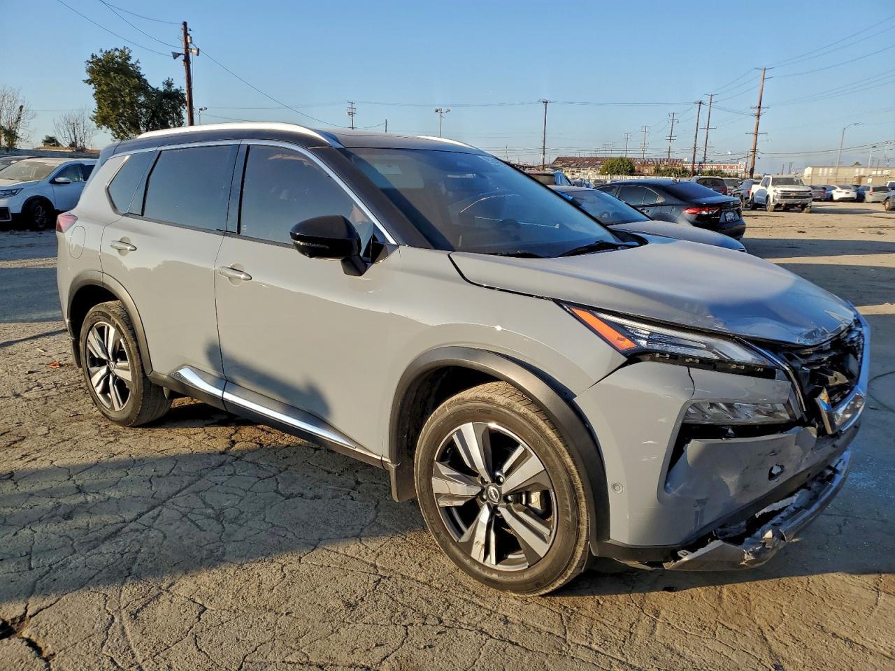 2023 Nissan Rogue Sl - zdjęcie 4