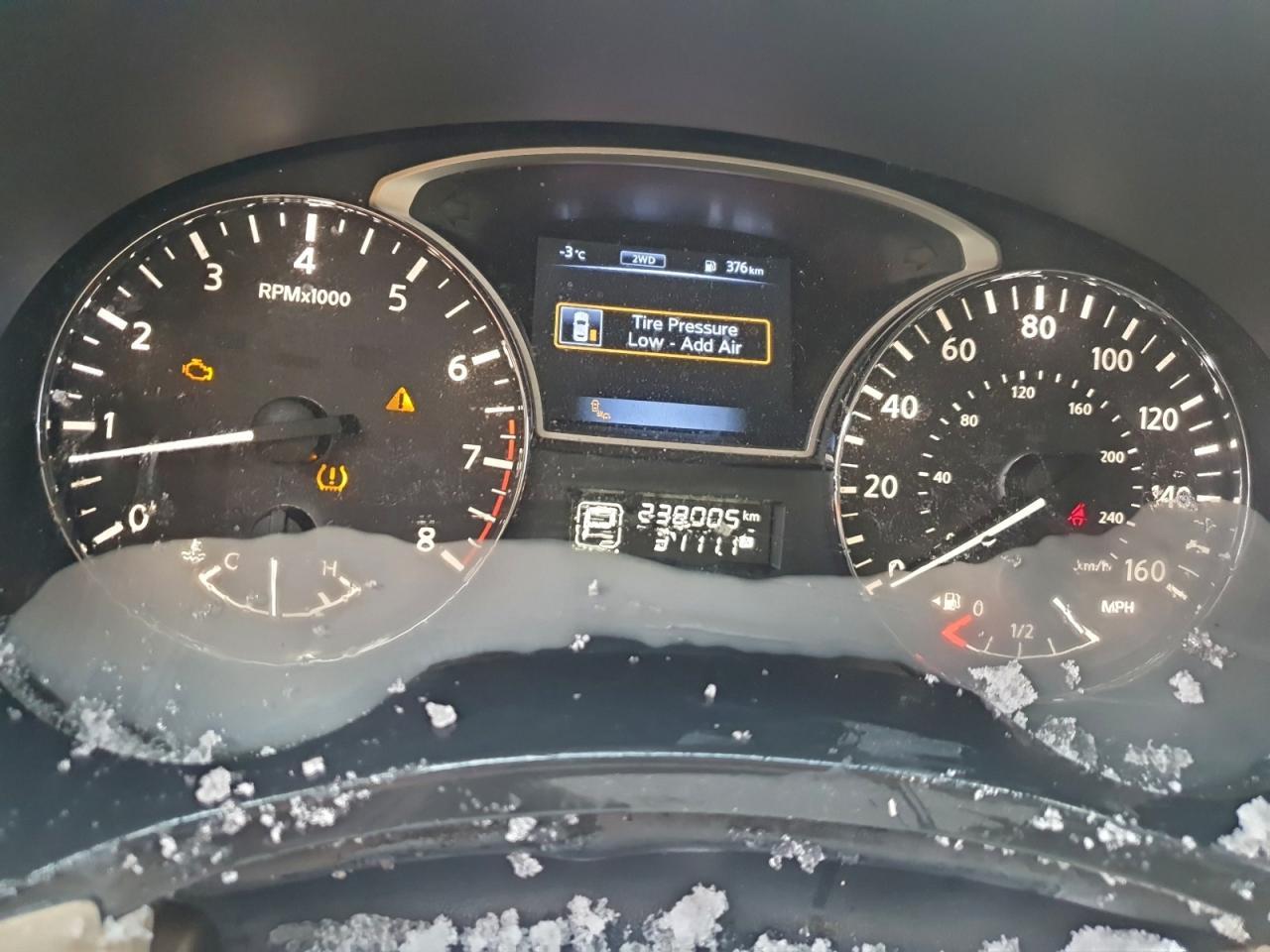 2015 Nissan Pathfinder - zdjęcie 9