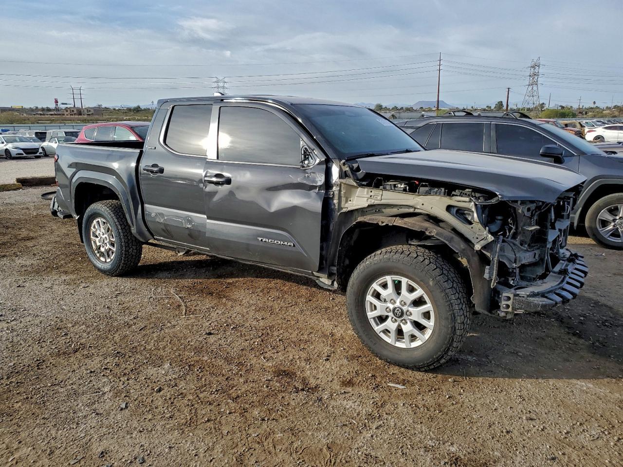 2024 Toyota Tacoma Double Cab - zdjęcie 4