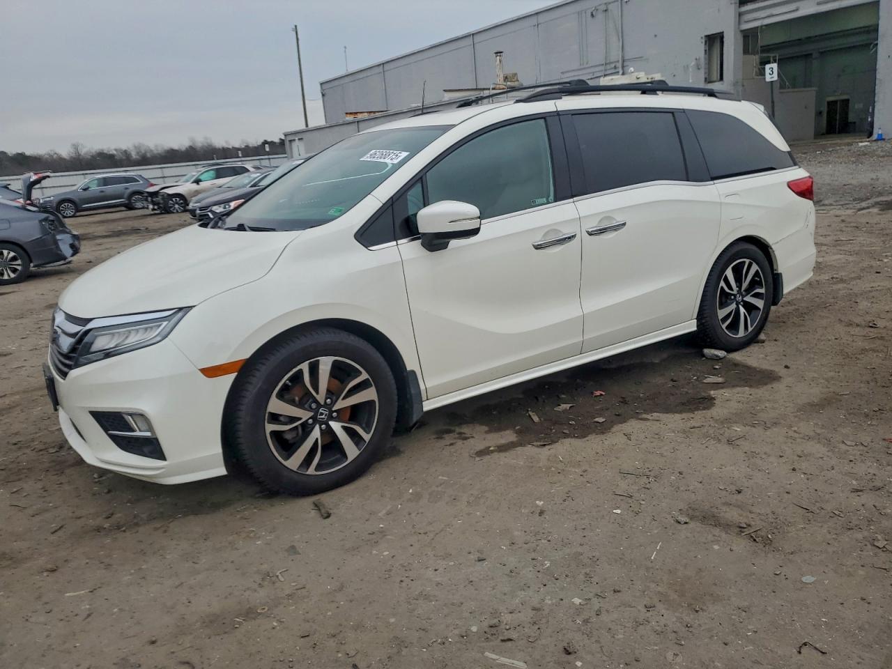 2019 Honda Odyssey Elite - zdjęcie główne