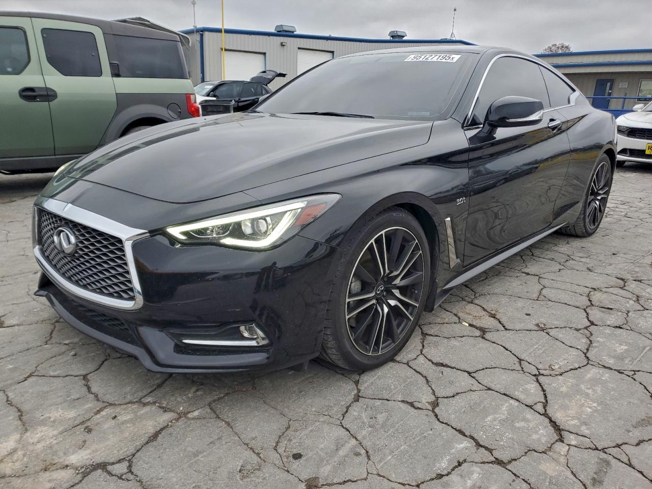 2018 Infiniti Q60 Luxe 300 - zdjęcie główne