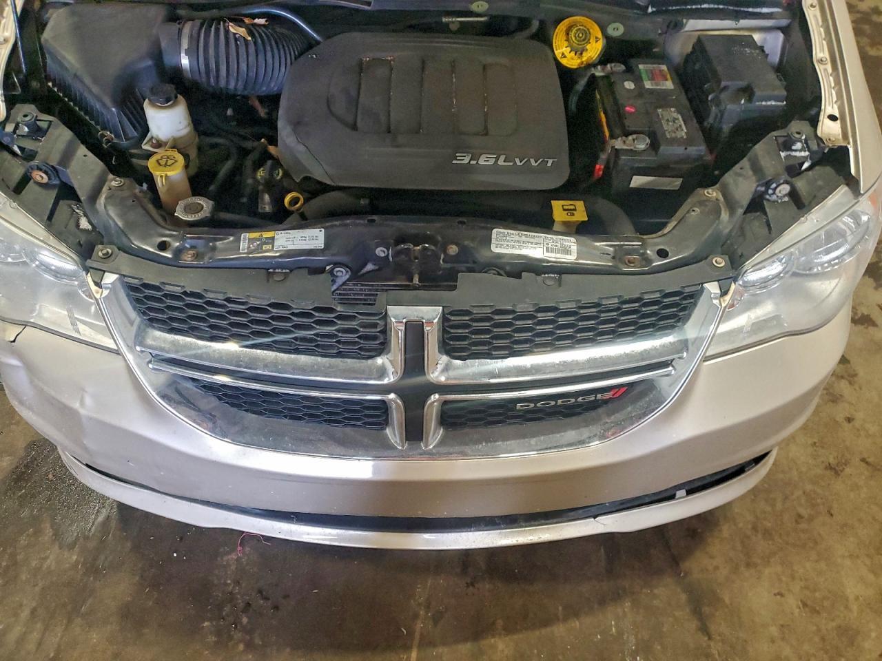 2014 Dodge Grand Caravan Sxt - zdjęcie 12