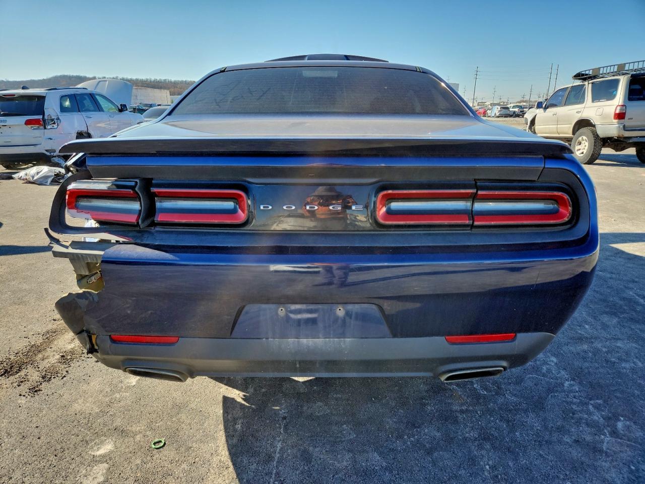2017 Dodge Challenger Sxt - zdjęcie 6