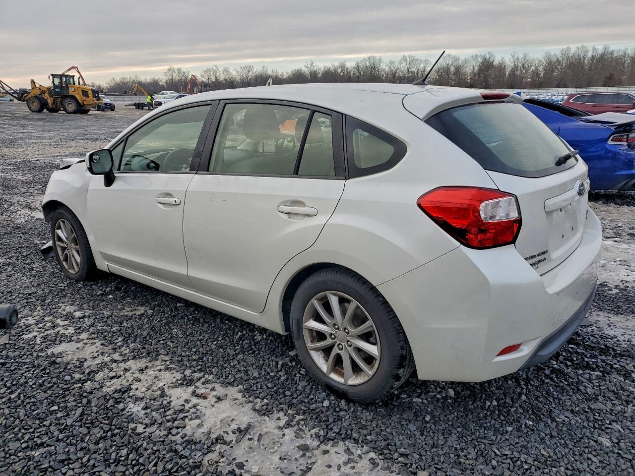 2013 Subaru Impreza Premium - zdjęcie 2