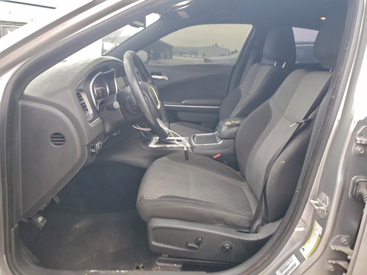 2015 Dodge Charger Sxt - zdjęcie 7