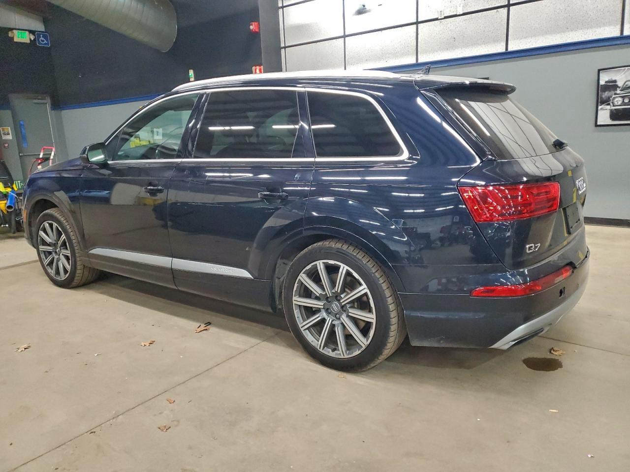 2017 Audi Q7 Premium Plus - zdjęcie 2