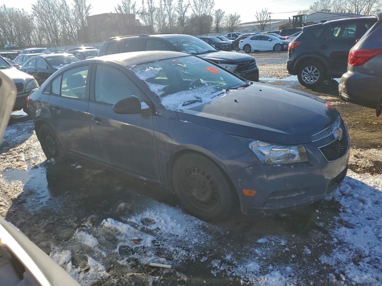 2014 Chevrolet Cruze Ls - zdjęcie 4