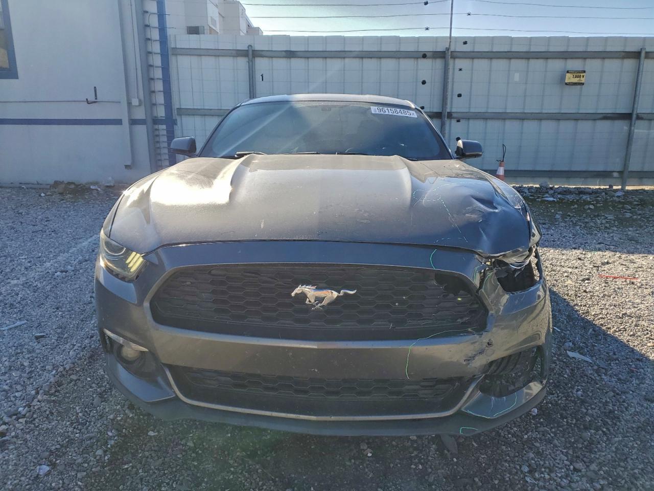 2015 Ford Mustang - zdjęcie 5