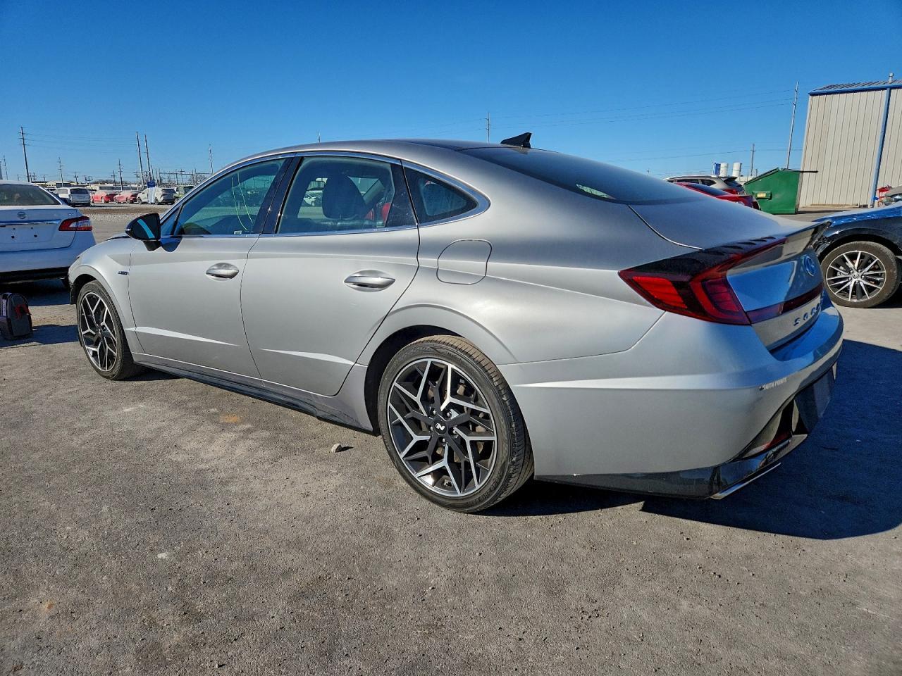2021 Hyundai Sonata N Line - zdjęcie 2