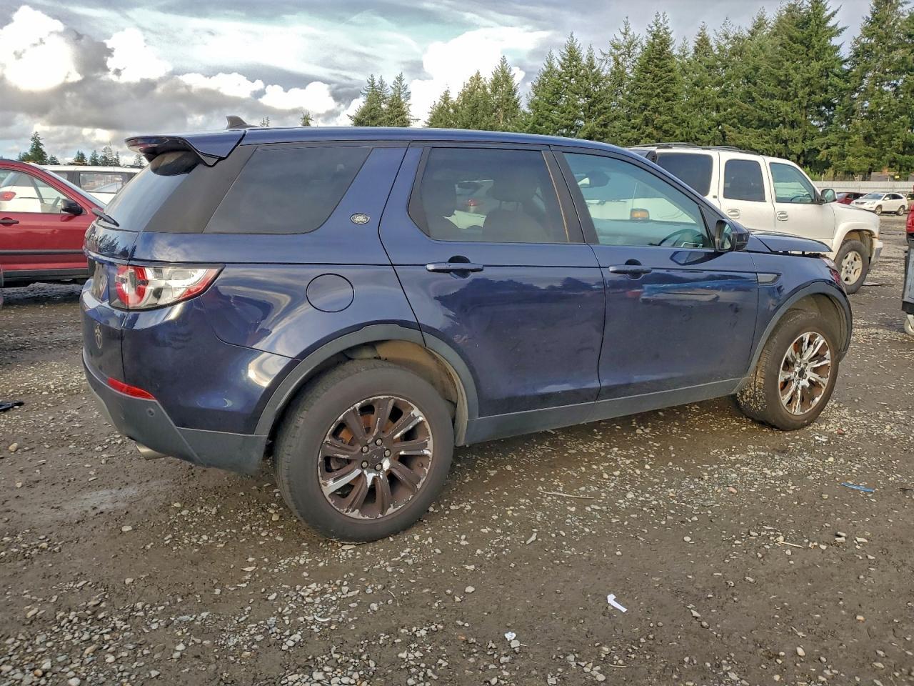 2016 Land Rover Discovery Sport Se - zdjęcie 3
