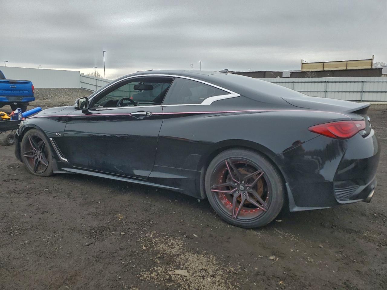 2017 Infiniti Q60 Premium - zdjęcie 2