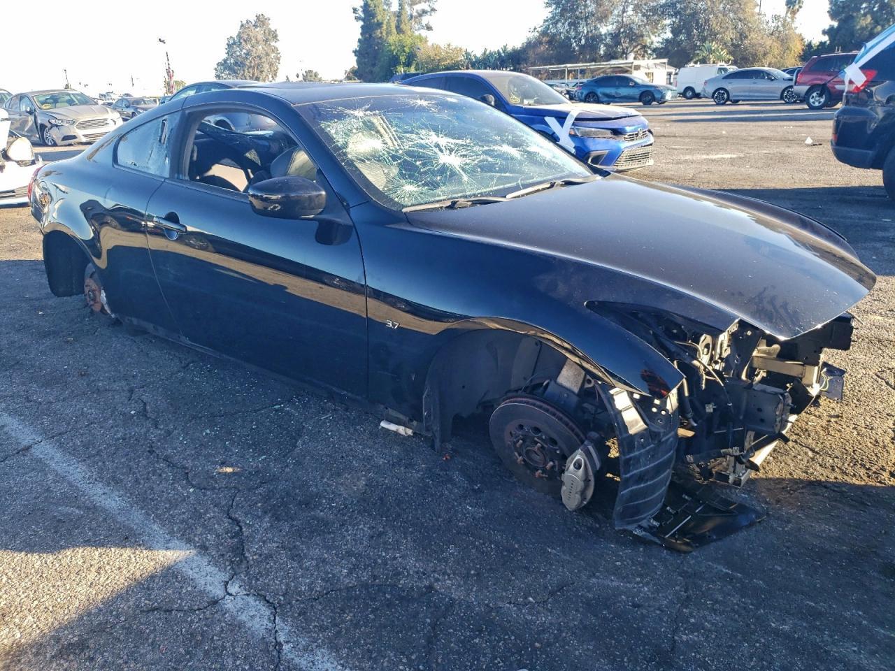 2015 Infiniti Q60 Journey - zdjęcie 4