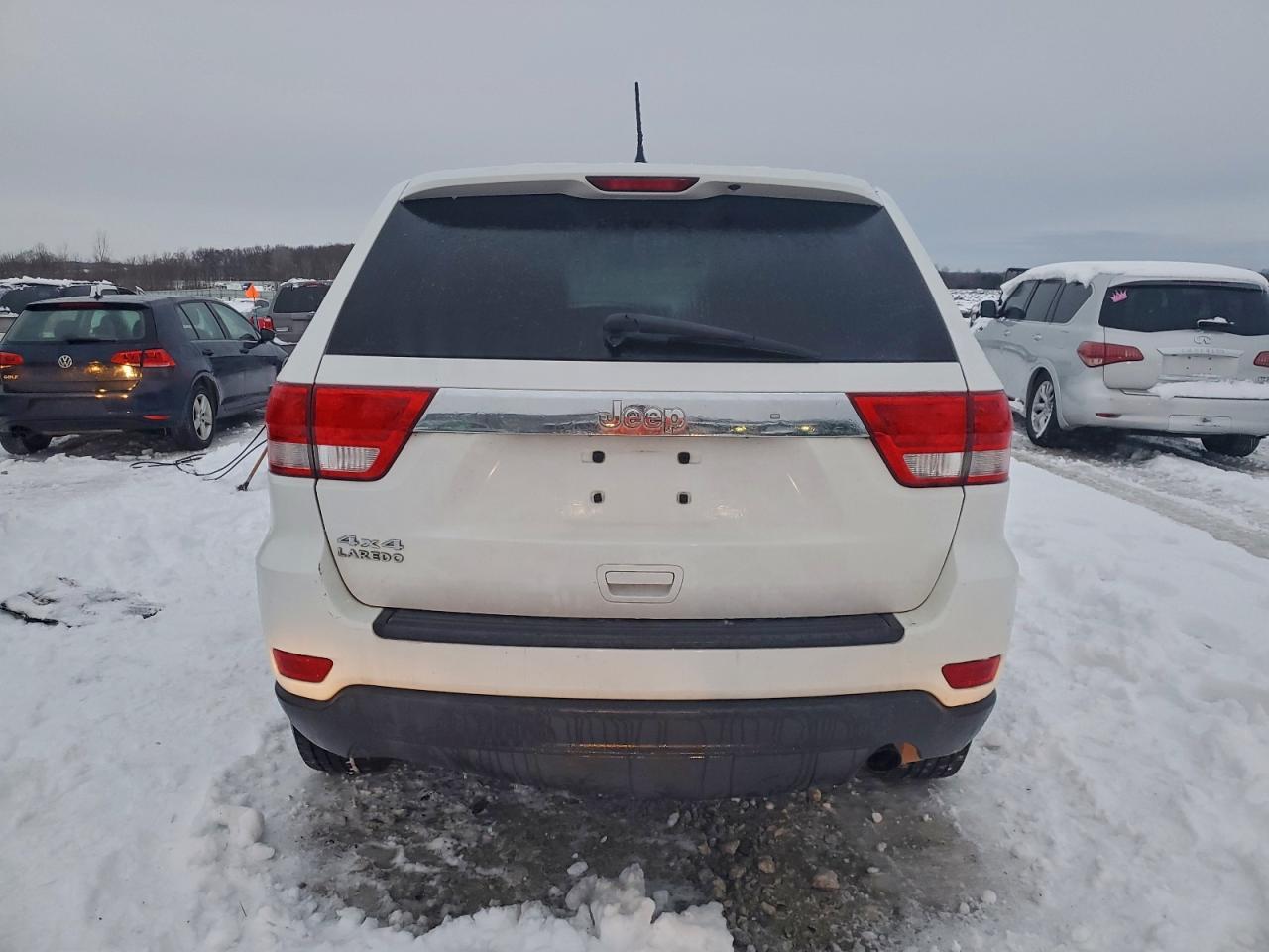 2013 Jeep Grand Cherokee Laredo - zdjęcie 6