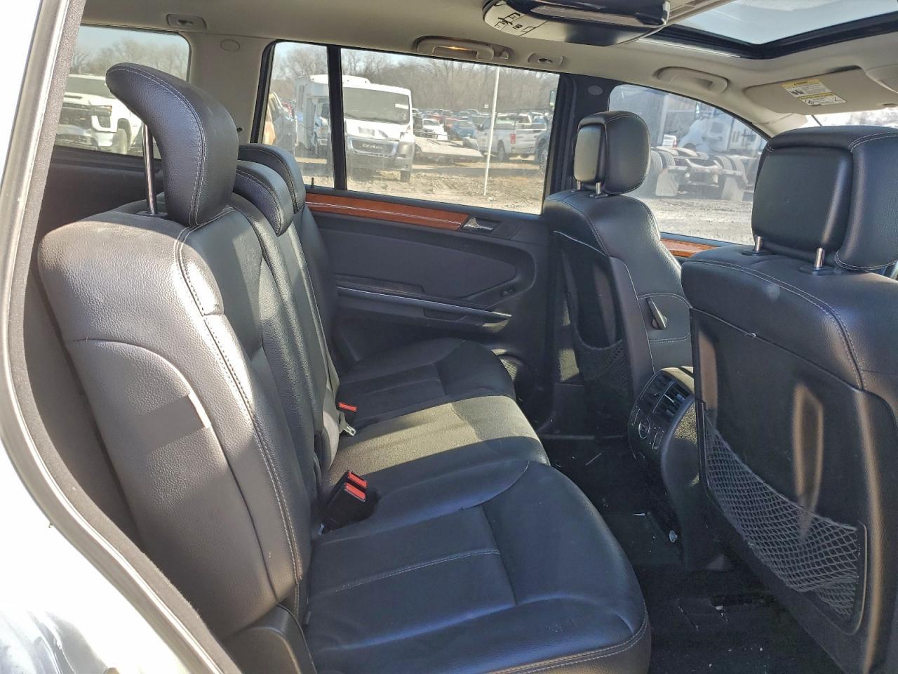 2017 Mercedes-Benz Gl 450 4Matic - zdjęcie 11