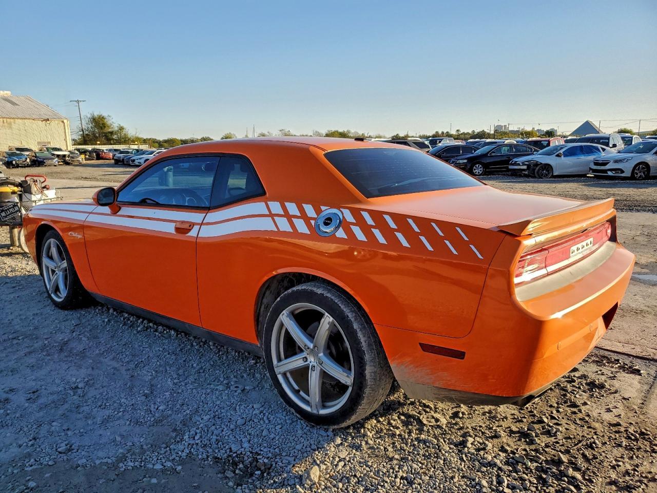 2014 Dodge Challenger Sxt - zdjęcie 2
