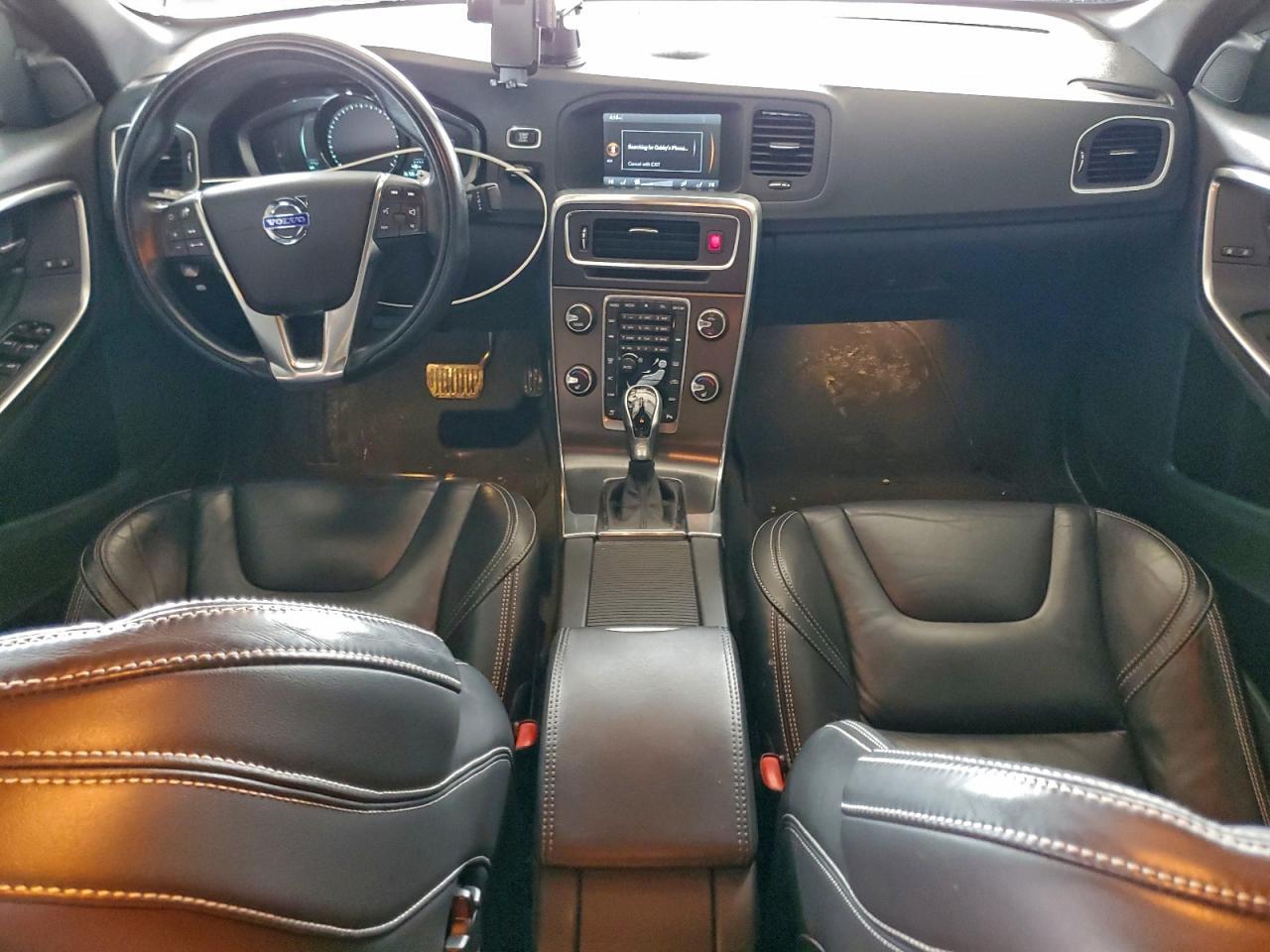 2015 Volvo S60 Platinum - zdjęcie 8