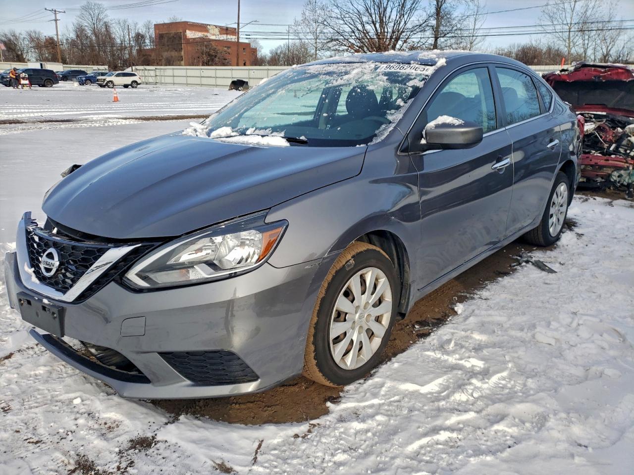 2016 Nissan Sentra S - zdjęcie główne
