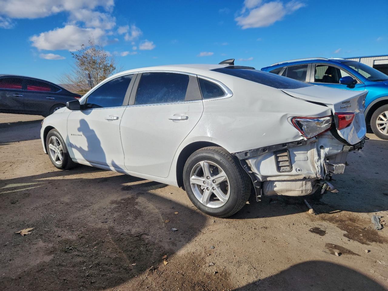 2020 Chevrolet Malibu Ls - zdjęcie 2
