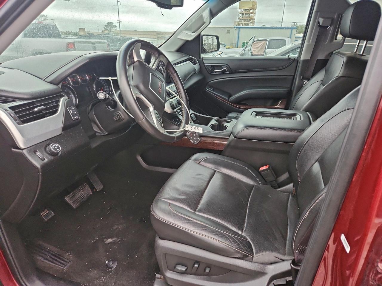 2017 GMC Yukon Slt - zdjęcie 7