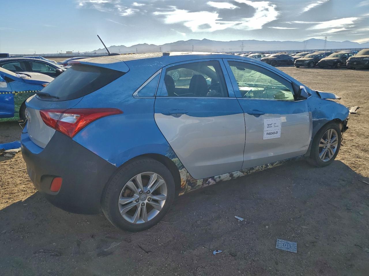 2016 Hyundai Elantra Gt - zdjęcie 3