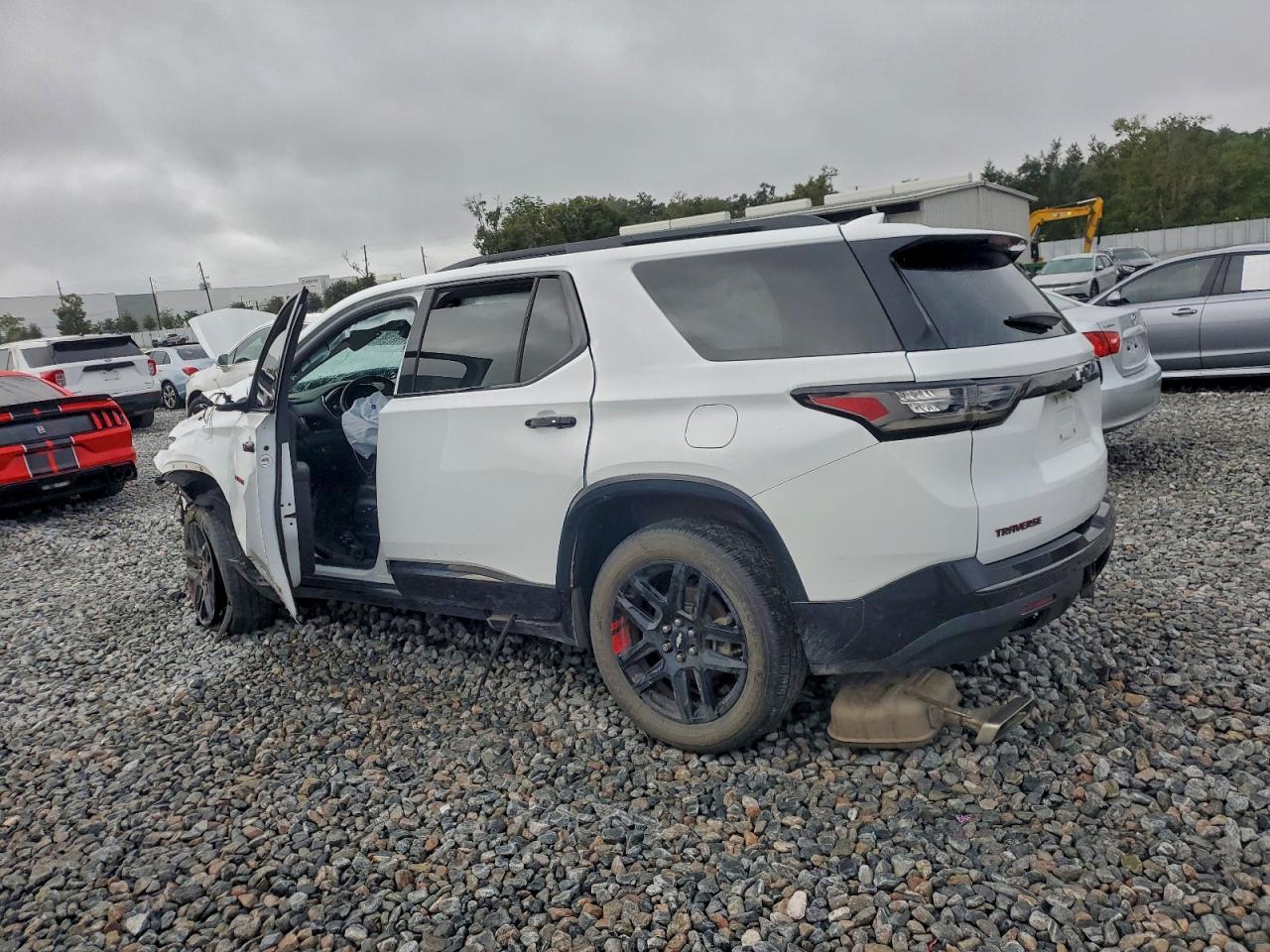 2018 Chevrolet Traverse Premier - zdjęcie 2