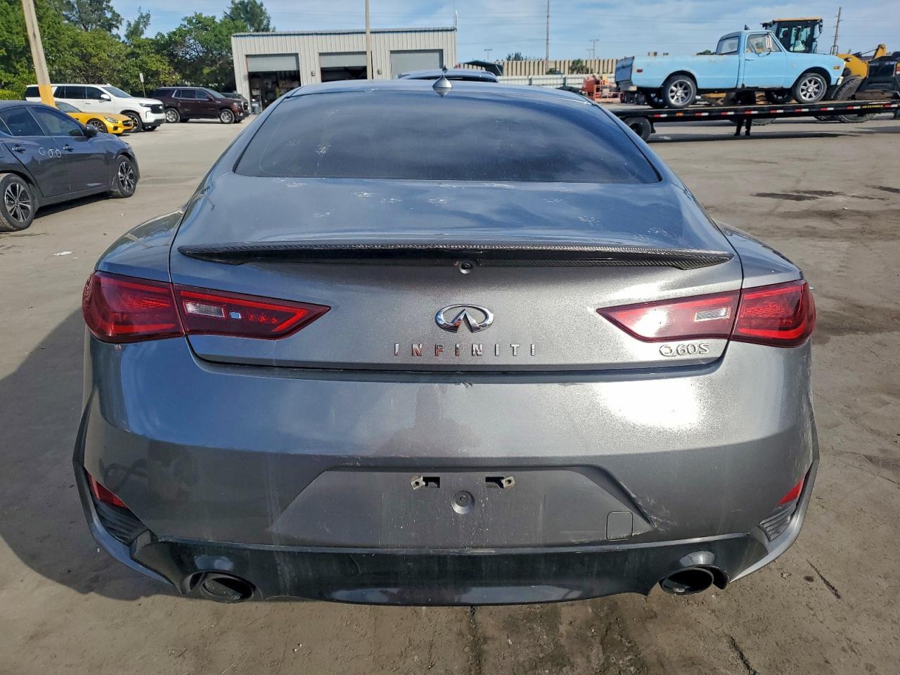 2018 Infiniti Q60 Luxe 300 - zdjęcie 6