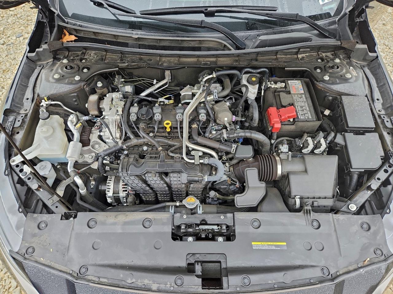 2024 Nissan Altima Sr - zdjęcie 11