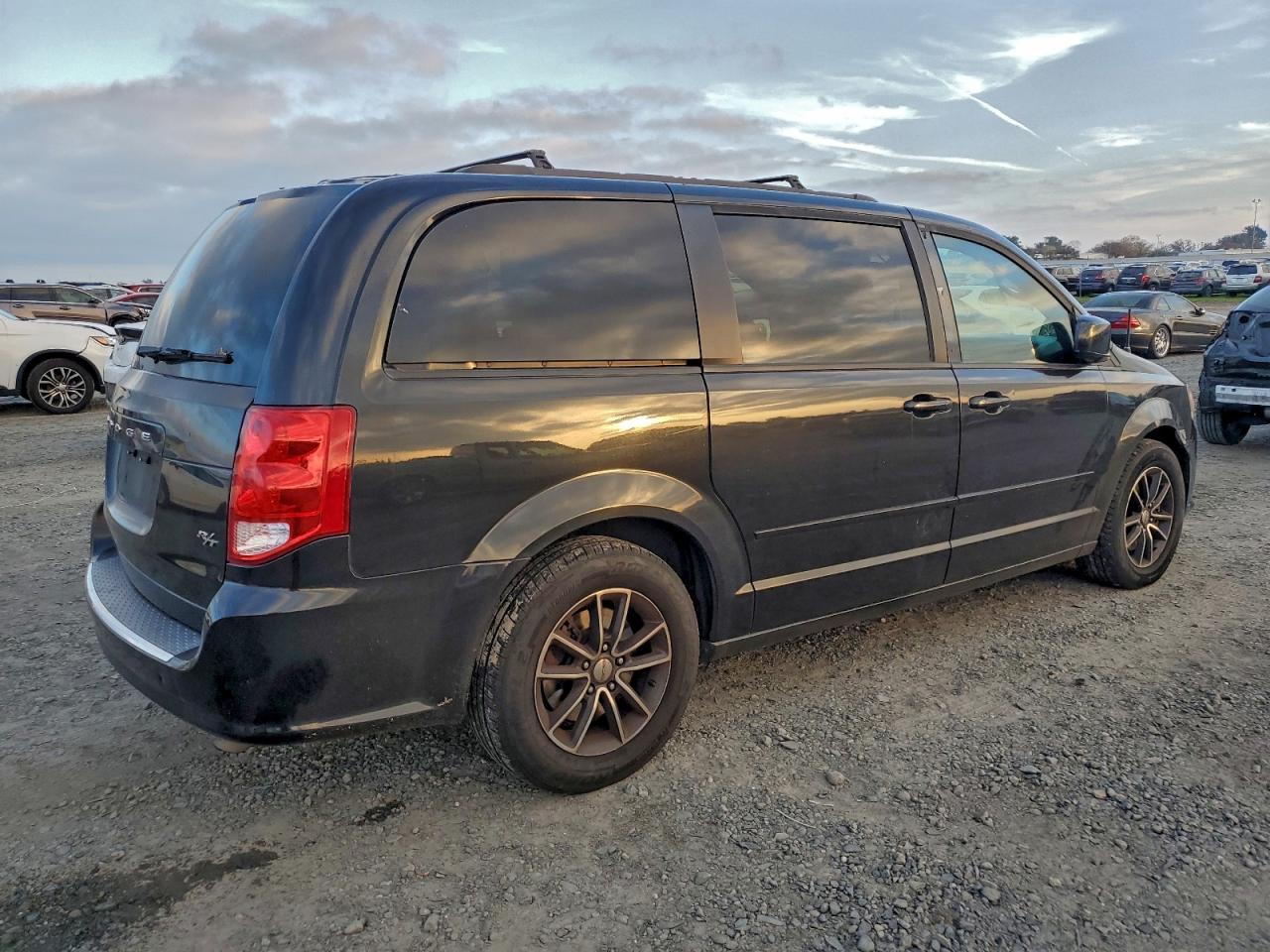 2015 Dodge Grand Caravan R/T - zdjęcie 3