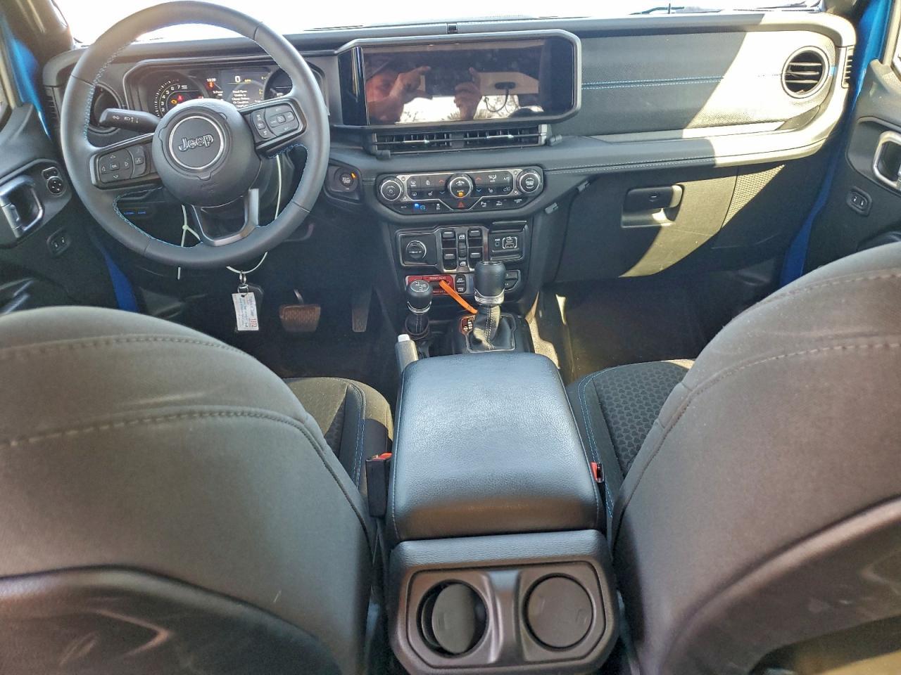 2024 Jeep Wrangler Rubicon 4Xe - zdjęcie 8