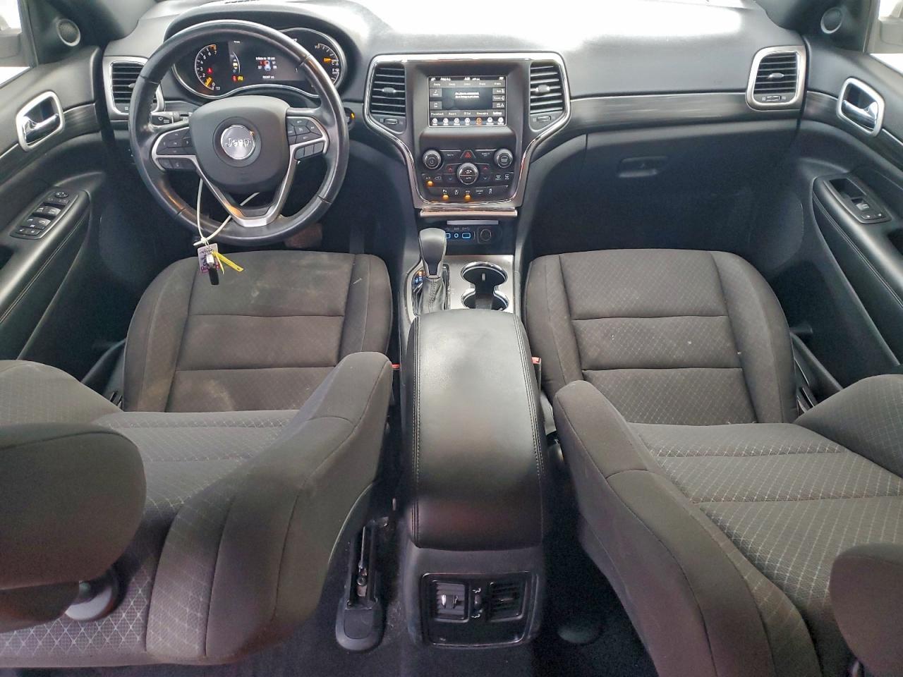 2019 Jeep Grand Cherokee Laredo - zdjęcie 8