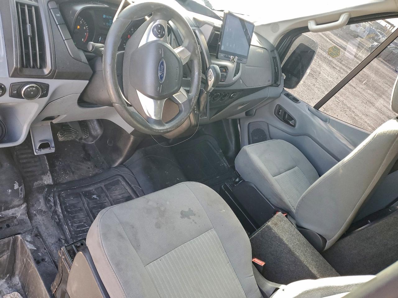 2019 Ford Transit T-250 - zdjęcie 8