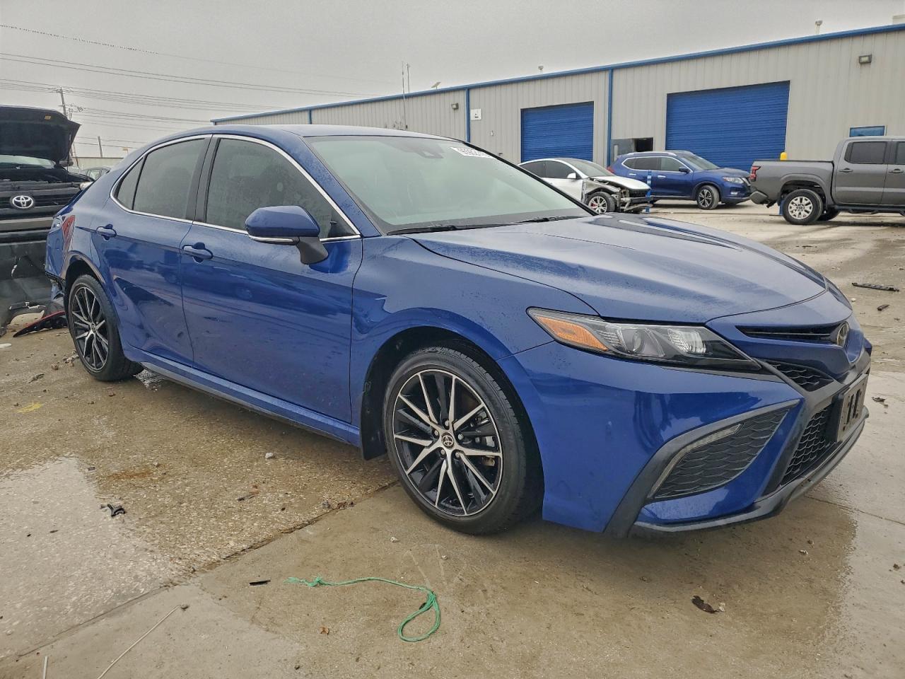 2024 Toyota Camry Se - zdjęcie 4
