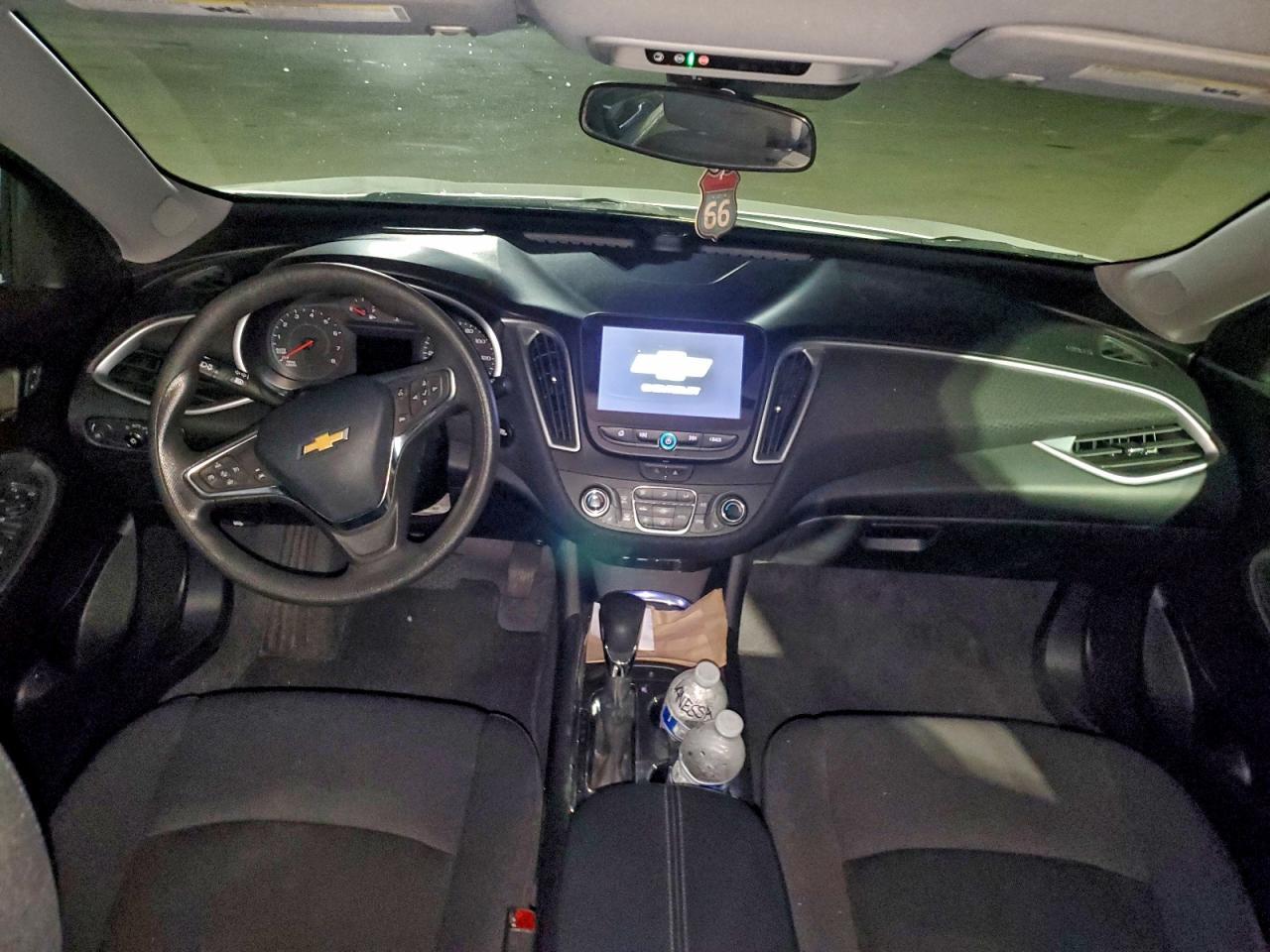 2023 Chevrolet Malibu - zdjęcie 8