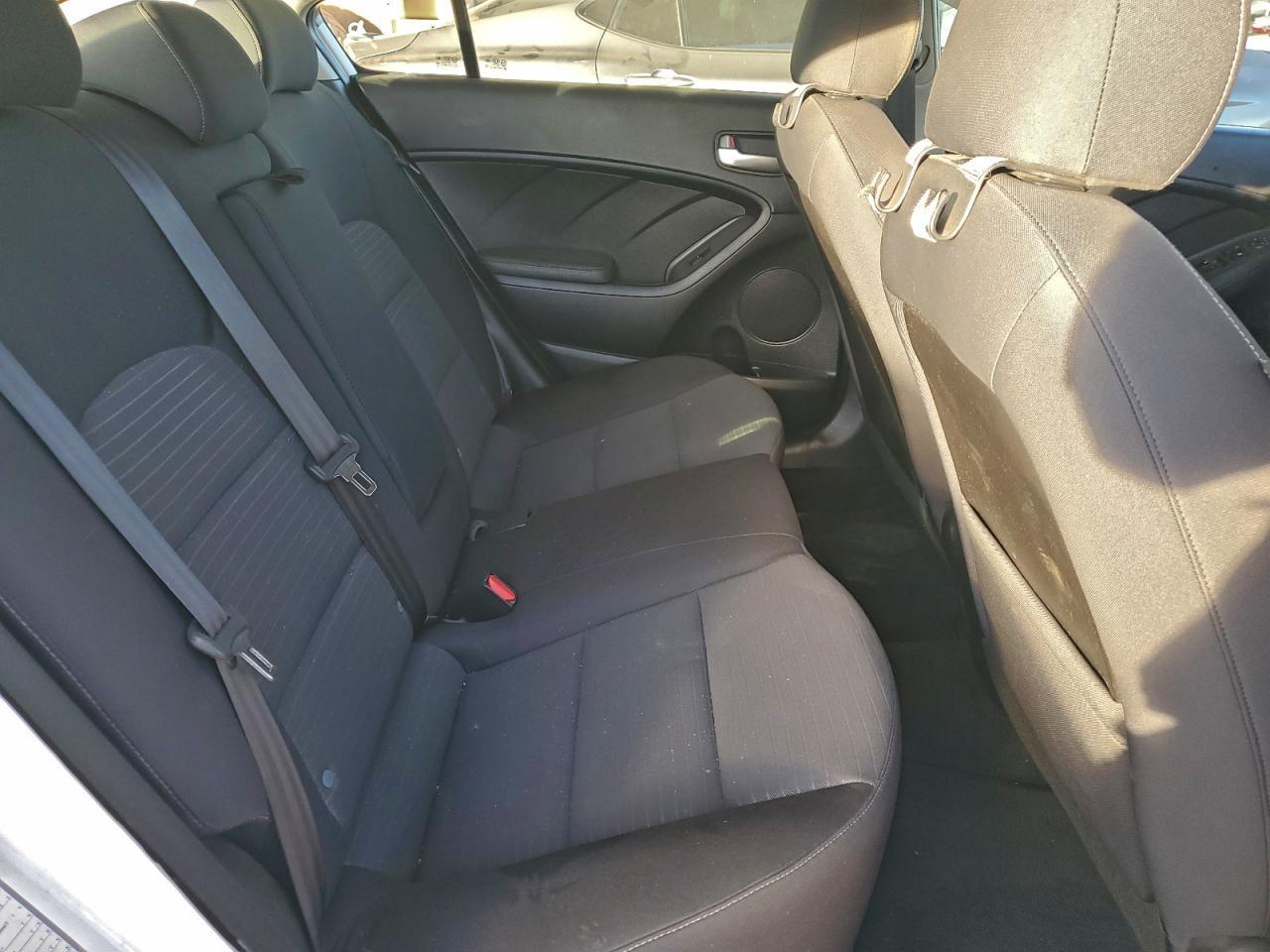 2017 Kia Forte Lx - zdjęcie 10