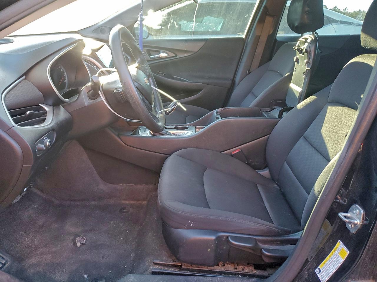 2020 Chevrolet Malibu Ls - zdjęcie 7