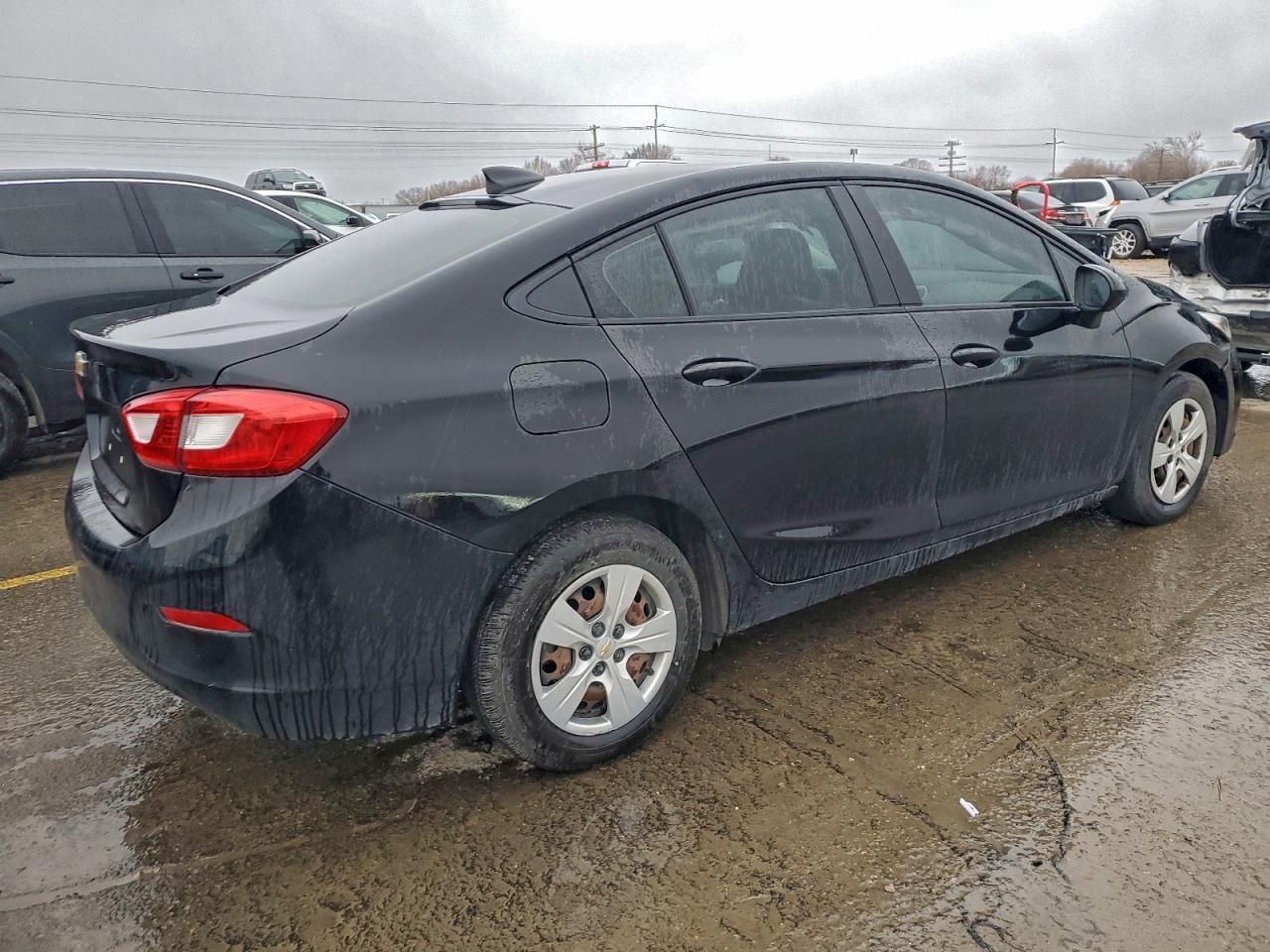 2018 Chevrolet Cruze Ls - zdjęcie 3