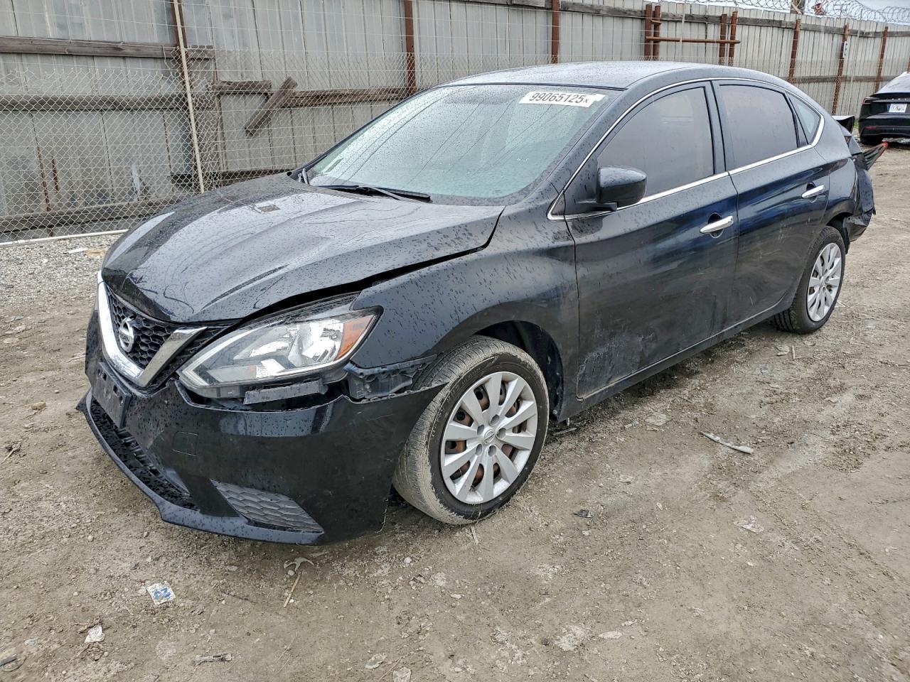 2019 Nissan Sentra S - zdjęcie główne